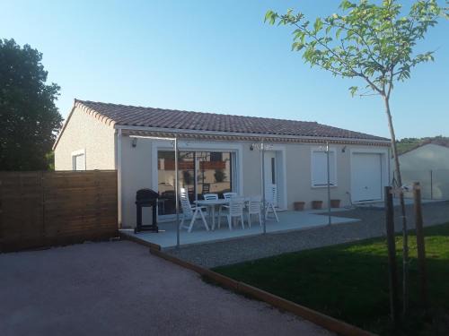 Limoux House | Stunning Individual Home with Pool - Rated 9.6/10!