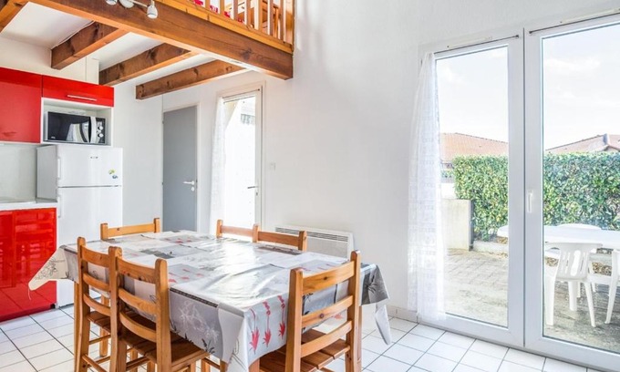 Biscarrosse Plage House | Family-Friendly Maison Jumelée Steps from the Beach