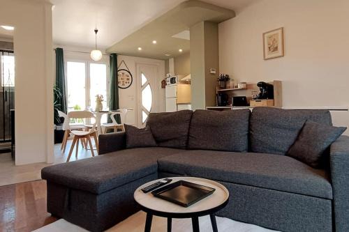Nevers House | Maison l'Olivier
