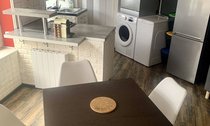 Meung-sur-Loire House | Delightful Maison le Bindice: Family & Pet-Friendly Stay