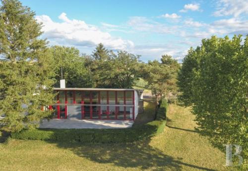 Doncourt-les-Conflans Villa | Discover Maison Le Corbusier: Pet Friendly & Accessible Stay