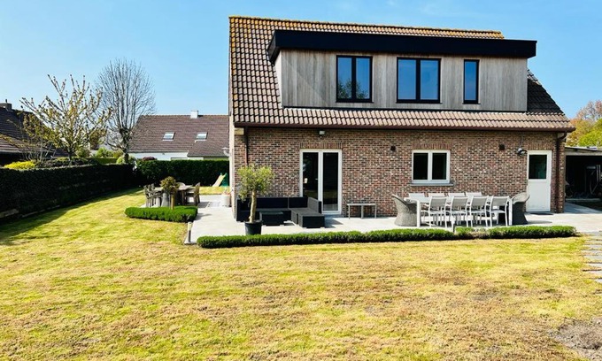 Middelkerke Villa | Pet-Friendly Maison - Le Sable Doux: Guest Rated 9.5/10
