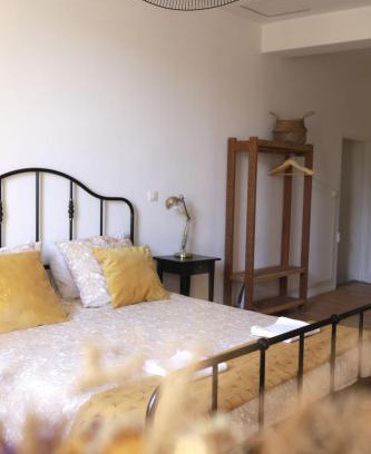 Eymet House | Discover Family-Friendly Stays at Maison - Les Traversières