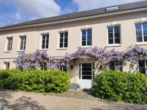 Yvetot House | Beautiful Oceanfront Retreat at Maison Menadel, Rated 8.9