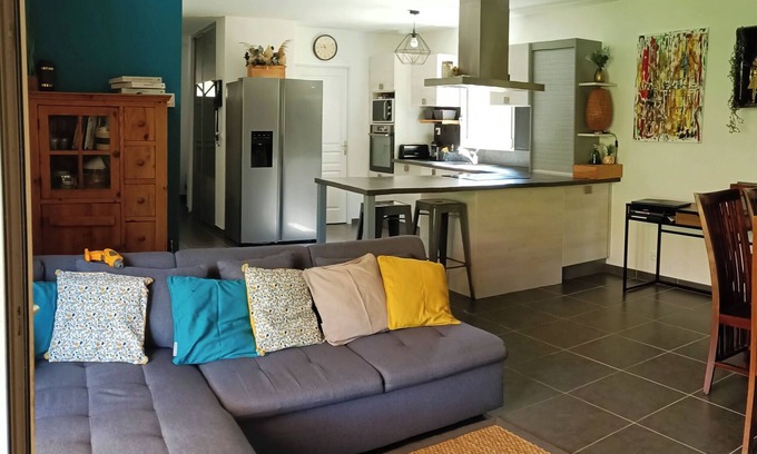 Salavas House | Modern Maison with Pool Perfect for Family Getaways