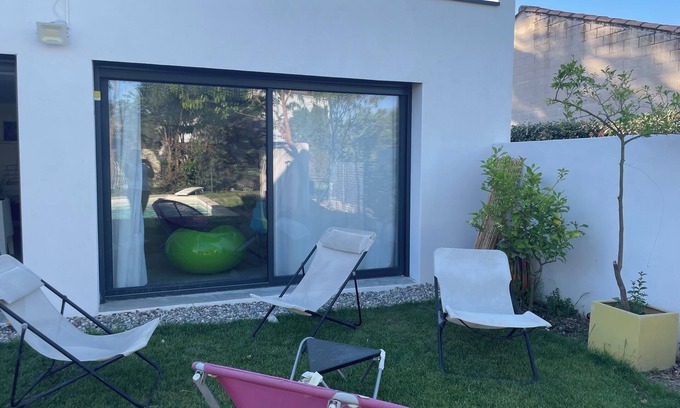 Montfavet House | Family-Friendly Vrbo Property for a Memorable Stay