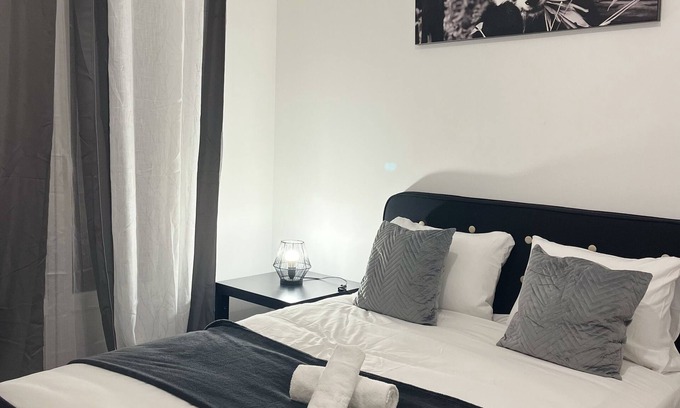 Crecy-en-Brie House | Relaxing Maison Paisible: 15 Min to Disneyland Paris
