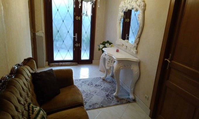 Tremblay-en-France House | Discover Family-Friendly Comfort at Maison Paradis