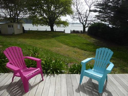 Sainte-Helene House | Idyllic Maison with Garden & Kayak Access near Carnac