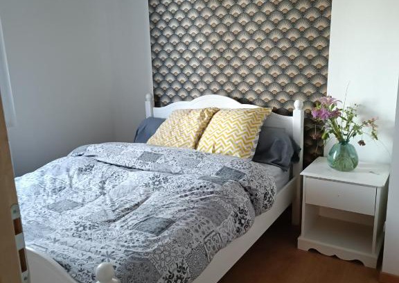 Oasis - Maroc House | Convenient Maison Near the 24h Circuit for Travelers