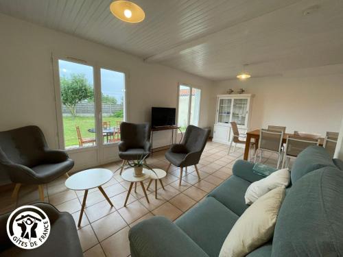Bourgenay House | Stylish Maison with Garden, Near Beaches & Bike Trails