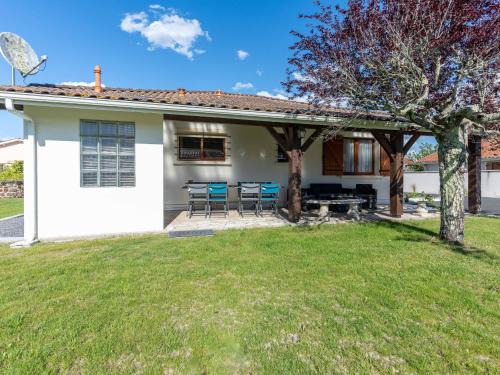 Biscarrosse House | Charming Maison Rénovée in Biscarrosse Near Lake & Beaches