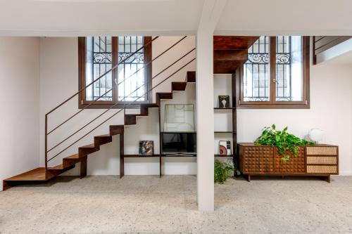 Treviso Apartment | Experience Maison Revedin: 4-Star Hotel with 9.5/10 Rating