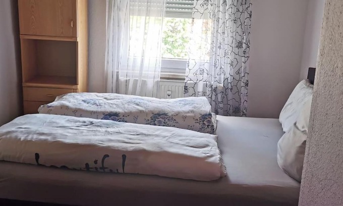 Sudlich der Pfinz Apartment | Budget-Friendly Maison Room with 4.9/10 Review Score