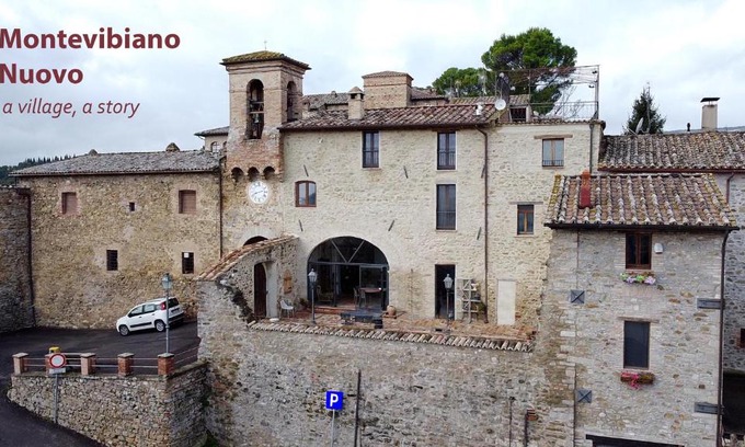 Marsciano Apartment | Enjoy Breathtaking Views at Maison Rosina in Historic Borgo