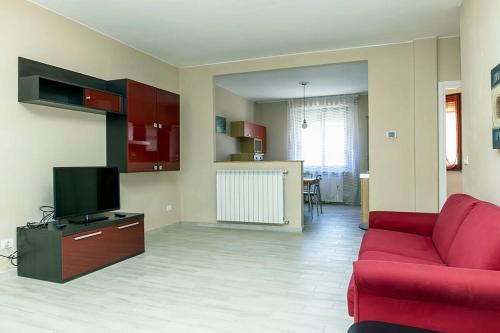 Quattordio Apartment | Experience Family-Friendly Comfort at Maison Rouge Hotel