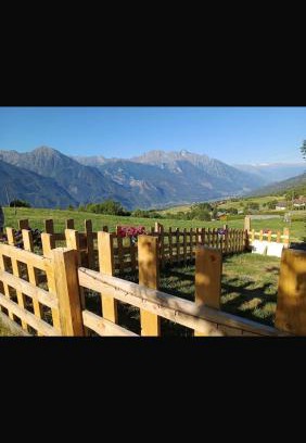 Semon Apartment | Pet-Friendly Maison Semon with Outstanding 9.1/10 Rating