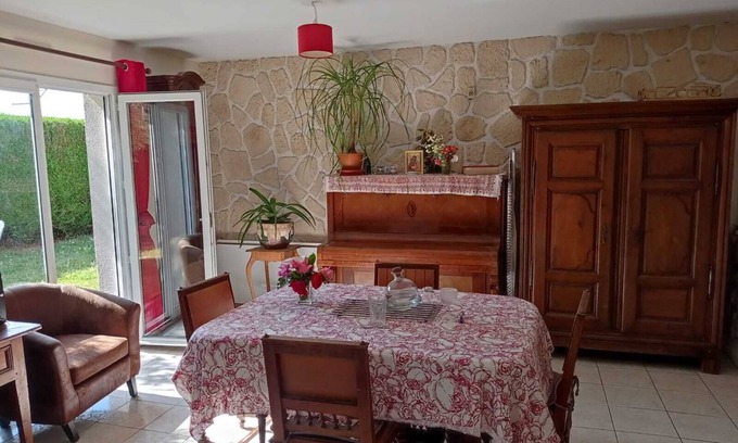 Sainte-Helene House | Cozy Retreat on the Beautiful Morbihan Coast