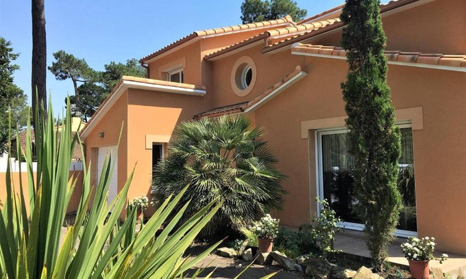 Saint-Brevin-l'Ocean House | Ideal Family Retreat near the Sea in Saint-Brevin