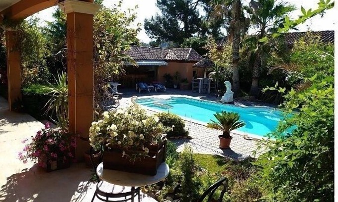 Gabian House | Spacious Maison with Pool & Spa for Memorable Getaways