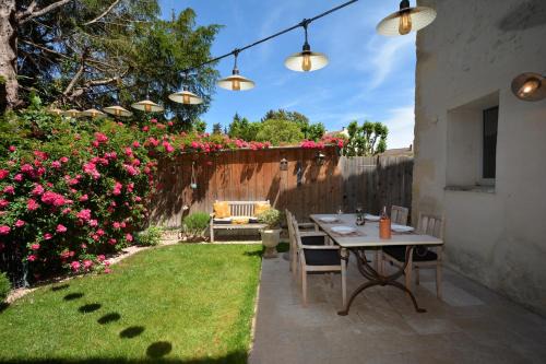 Tarascon House | Experience Maison Tarascon: 4-Star Oceanfront Retreat