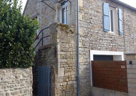 Longrayez Apartment | Cozy Maison Thalène: Pet-Friendly Stay with Family Amenities