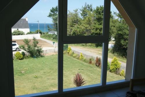 Crozon House | Oceanview Retreat Near Trez Rouz Beach - Family & Pet Friendly