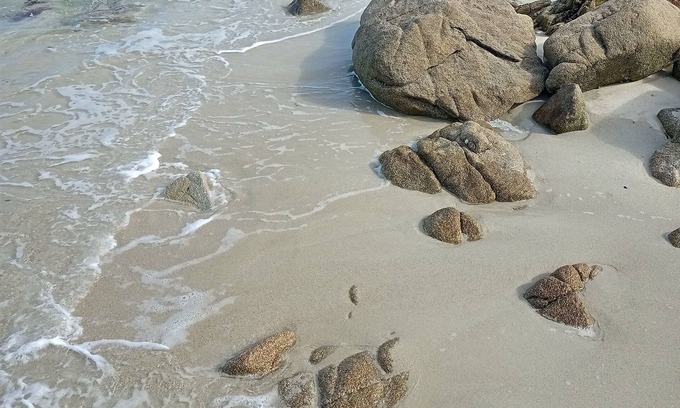 Sibiril House | Beachside Maison Ty Gerok: Top-Rated with Spa & Ocean View