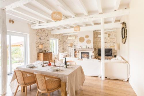 Lavilletertre House | Experience Maison Valeli: Family-Friendly Getaway Near Paris