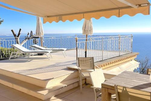 Theoule-Superieur Villa | Experience La Maison de Céline: Panoramic Sea Views & Jacuzzi