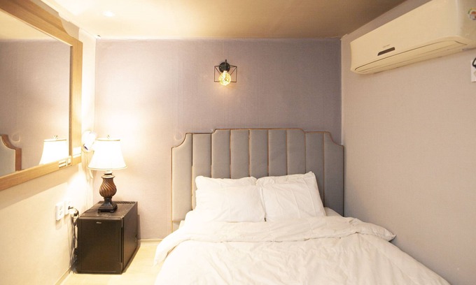 Namyeong-dong Hotel | Budget-Friendly Stay Near Sookmyung University with Breakfast