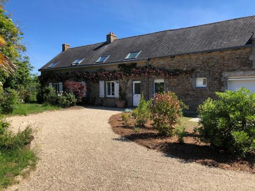 Surzur House | Inviting Maisonbel Gîte in Brittany with Oceanfront Views