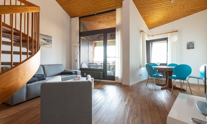 Immenstaad am Bodensee Apartment | Experience the Perfect Maisonette Apartment for Your Stay