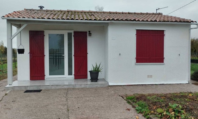 Hampont House | Charming Maisonnette à la Campagne with Family-Friendly Kitchen