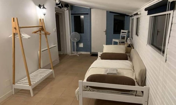 Noyers-sur-Cher House | Cozy Maisonnette for Families in Beautiful Domain