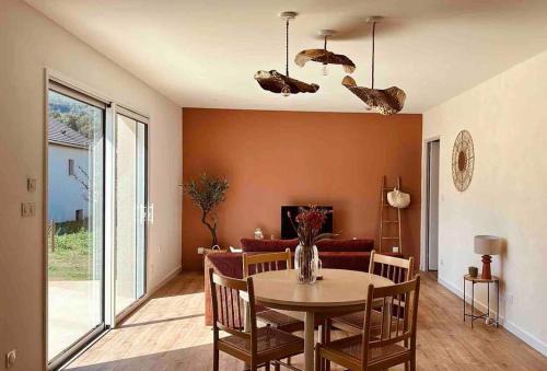 Gerde House | Mountain View Maisonnette with Garden - Guest Rated 9.7