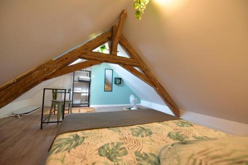 La Roche-en-Brenil House | Oceanfront Maisonnette: Rated 8.2 with Hot Tub & Breakfast