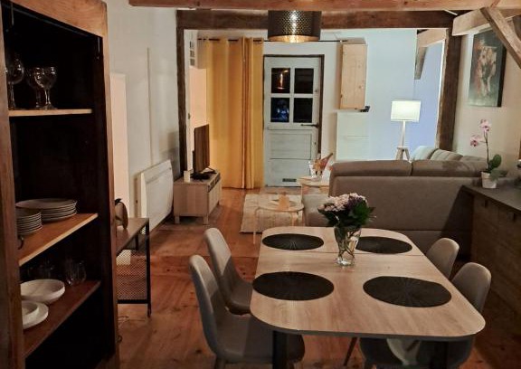 Campagne House | Forest View Maisonnette: Family-Friendly & Guest Rated 9.4