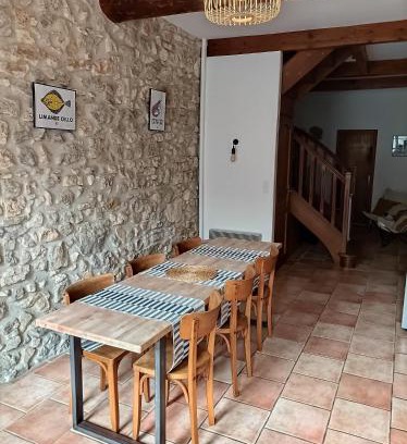 Roquefort-des-Corbieres House | Discover Maisons Les Hirondelles: Family-Friendly Retreat