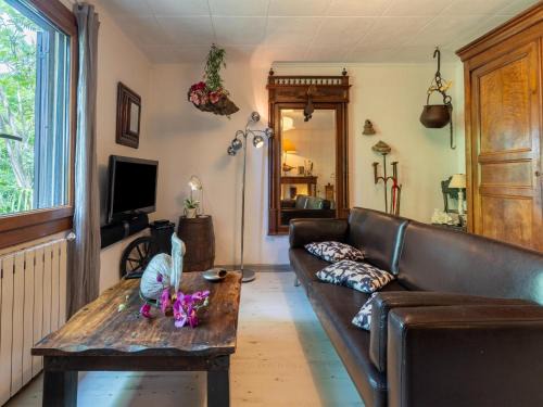 Ganges House | Majestic holiday home in Laroque with hot tub, cleaning included