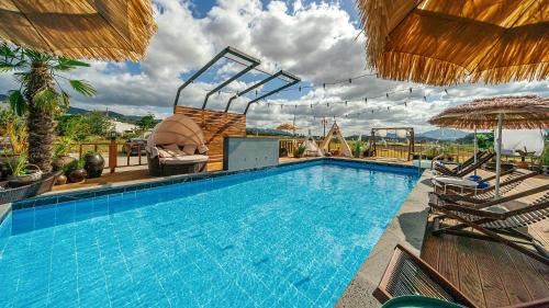 Gyeongju Apartment | Serene Majoong Pool Villa Pension with Oceanfront Spa