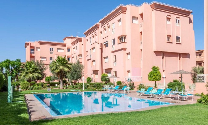 Daoudiate Apartment | Majorelle Family Residence: Oceanfront Oasis for Families