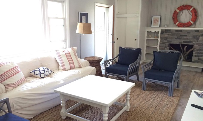Old Lyme House | Experience Hawk's Nest Beach: Guest Rated 9.8 with Ocean Views