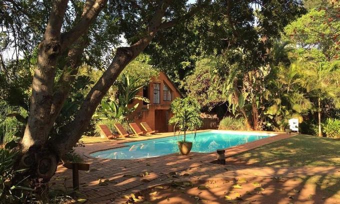 Malkerns House | Discover Malandela's Guest House with Breakfast & Family Fun