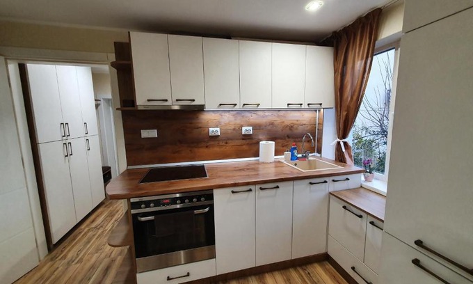 Ruse Center Apartment | Prime Central Studio in Ruse with Spa and Pool Access