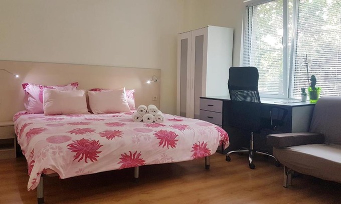 Ruse Center Apartment | Comfortable Studio in Central Ruse with Top Amenities