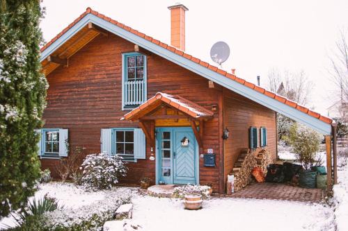 Kleinfischlingen Ski Chalet | Pet-Friendly Chalets with Ocean Views in Kleinfischlingen