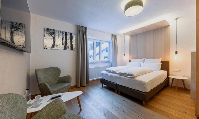 Sankt Anton am Arlberg Hotel | Discover MALI by m3: Family-Friendly with Hot Tub & Breakfast