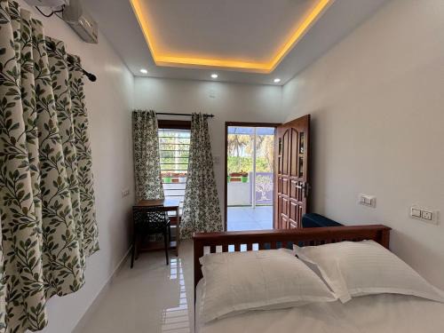Vypin House | Top-Rated Mali Homestays with Family-Friendly Amenities