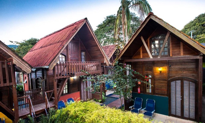Paranagua Cabin | Oceanfront Malie Chalés: Guest Rated 9.1 with Spa Access